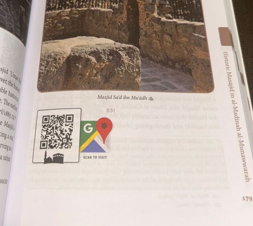 QR Code linked to the landmark being discussed, directing users to the precise location of the site.